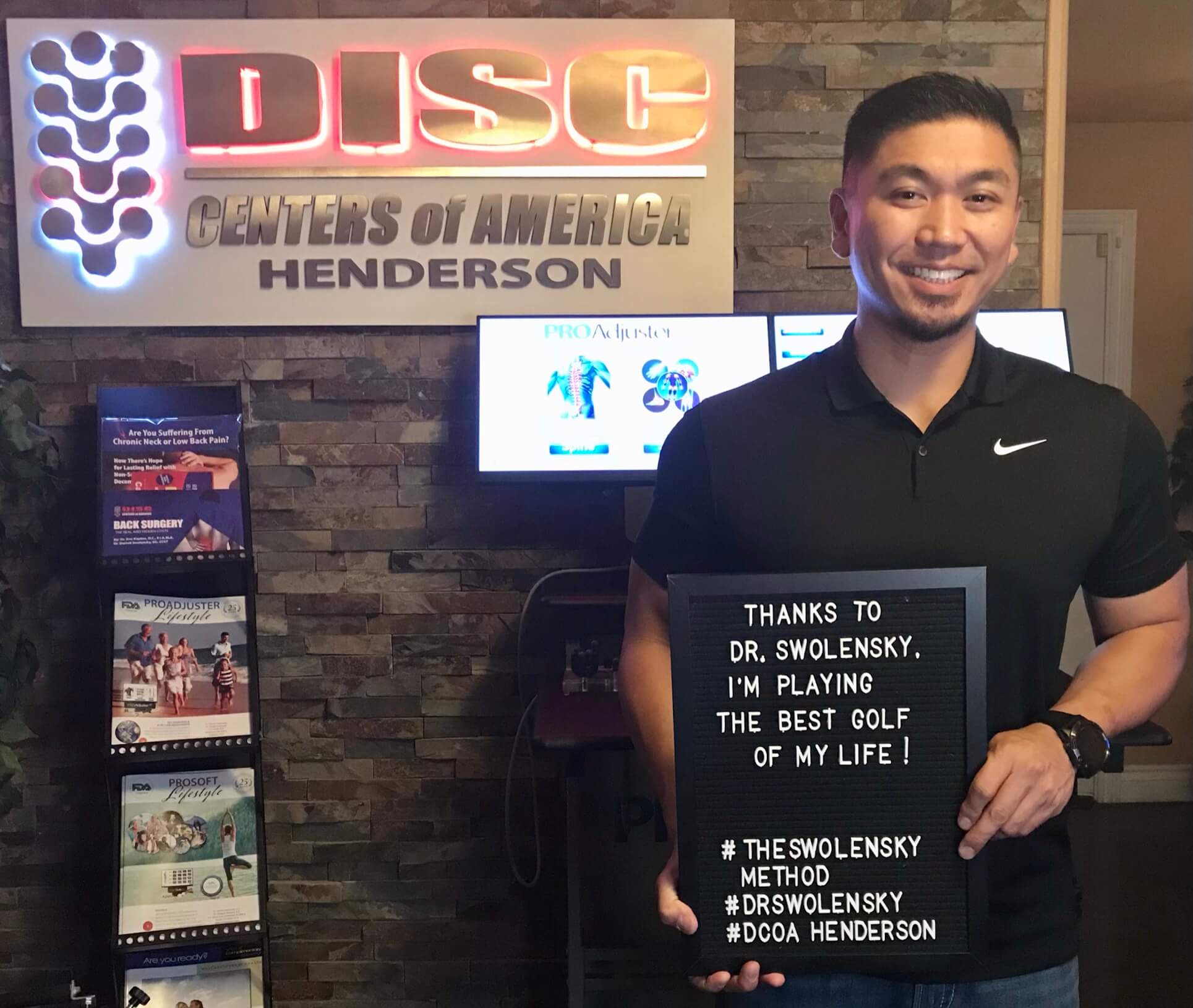 herniated-disc-vs-bulging-disc Herniated disc compressing spinal nerve with non-surgical treatment options illustrated